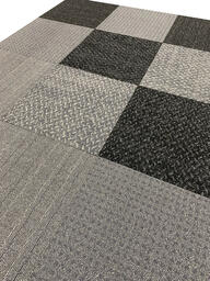 Vous recherchez des dalles de moquette Interface? Budget Mix dans la couleur Street est un excellent choix. Voir ceci et d