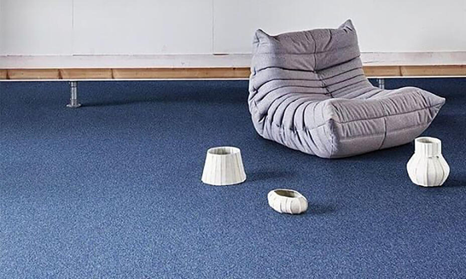 Dalles de moquette bouclé / 